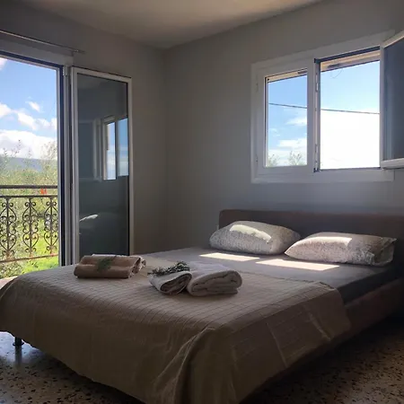 Beautiful Apartment Filiatra